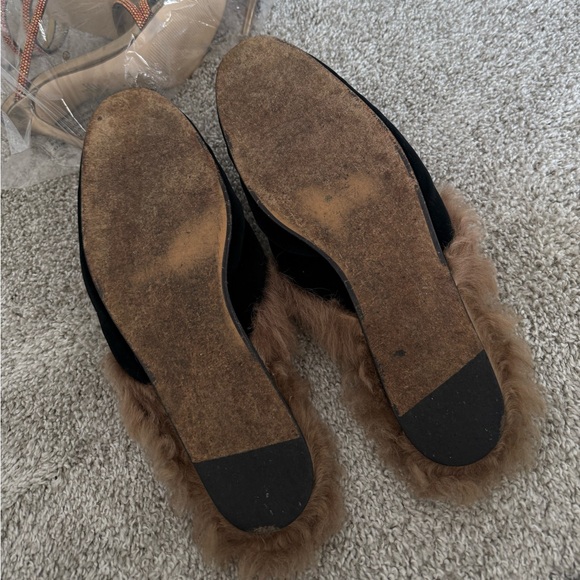Gucci Black and Brown Fur-Lined Men's Loafers - Picture 7 of 8